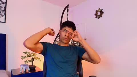 Snapshot of victorycassus chatting on October 10, 2025, 11:42 am Victory online show from October 10, 2025, 11:42 am