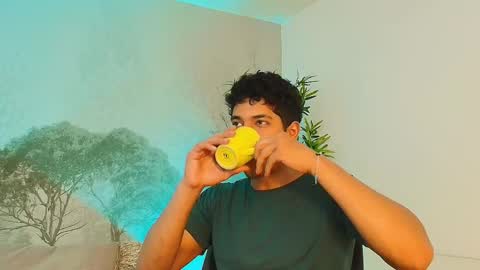 Victory online show from March 19, 2026, 8:24 pm