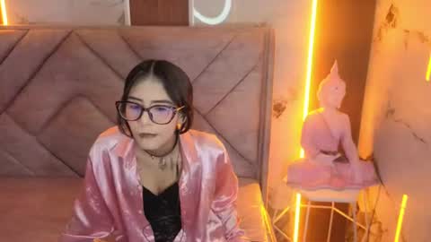 Live 1000pm 600am COLOMBIAN HOUR online show from June 30, 2026, 3:07 am