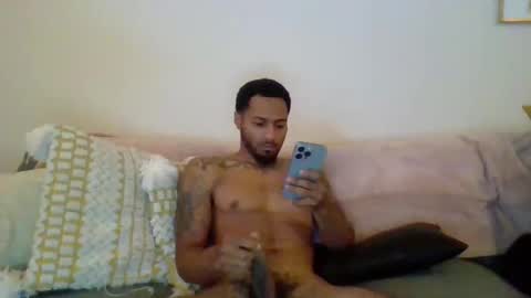 Snapshot of victoryd007 chatting on December 15, 2024, 7:10 pm victoryd007 online show from December 15, 2024, 7:10 pm