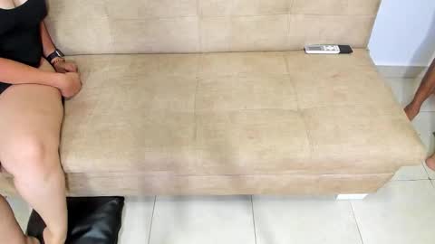 HADE  LEONEL  ALEX online show from November 29, 2025, 6:55 pm