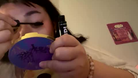 viennavisabelle online show from October 18, 2025, 4:15 am