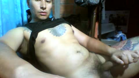Snapshot of viernes1010 chatting on July 21, 2026, 1:24 pm viernes1010 online show from July 21, 2026, 1:24 pm