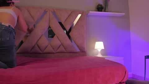 Snapshot of viictoria_becker chatting on April 26, 2026, 11:30 am Victoria online show from April 26, 2026, 11:30 am