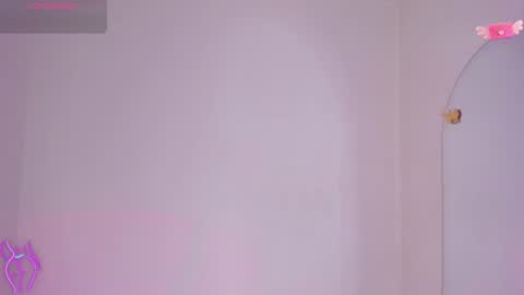Snapshot of viioleett_cum chatting on August 5, 2026, 2:20 pm viioleett_cum online show from August 5, 2026, 2:20 pm