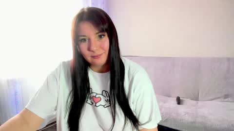 Vika online show from April 8, 2026, 3:28 am