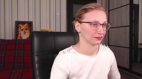 Vika online show from February 17, 2026, 5:30 pm