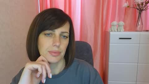 Vika online show from October 23, 2025, 9:30 am