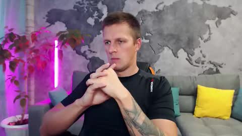 Snapshot of vikingchrisss chatting on October 18, 2025, 10:27 am vikingchrisss online show from October 18, 2025, 10:27 am