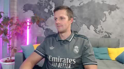 Snapshot of vikingchrisss chatting on November 3, 2025, 10:27 am vikingchrisss online show from November 3, 2025, 10:27 am