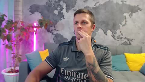 Snapshot of vikingchrisss chatting on November 12, 2025, 10:48 am vikingchrisss online show from November 12, 2025, 10:48 am