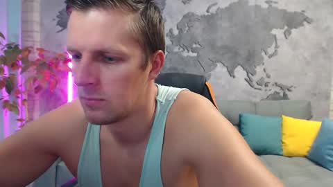 Snapshot of vikingchrisss chatting on November 17, 2025, 10:21 am vikingchrisss online show from November 17, 2025, 10:21 am