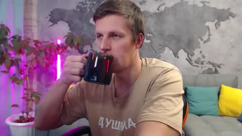 Snapshot of vikingchrisss chatting on December 19, 2025, 12:01 pm vikingchrisss online show from December 19, 2025, 12:01 pm