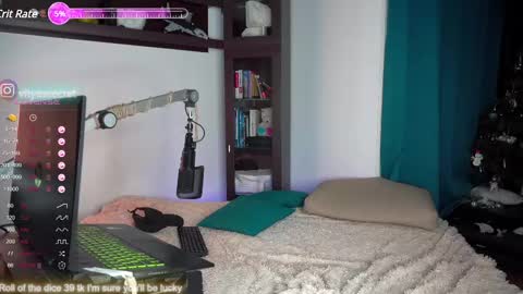 Snapshot of viktor_secret chatting on February 16, 2025, 3:26 am fansly VITEKsecret online show from February 16, 2025, 3:26 am