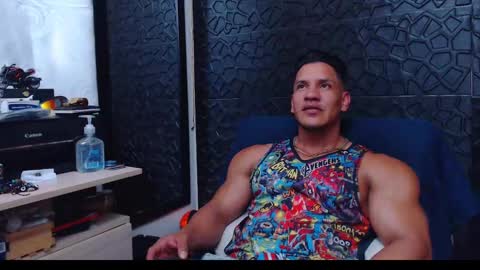 Viktor Herrera online show from January 7, 2025, 6:14 pm