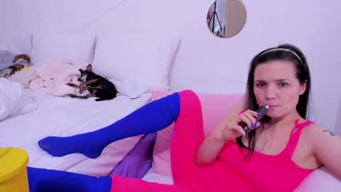 Snapshot of viktoriakiss chatting on December 8, 2024, 11:40 pm viktoriakiss online show from December 8, 2024, 11:40 pm