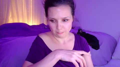 viktoriakiss online show from November 23, 2025, 10:42 pm