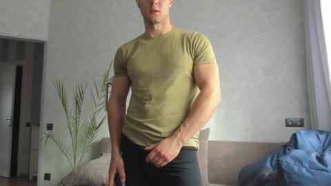 Vincent.  uncut 18cm online show from February 1, 2025, 11:43 am