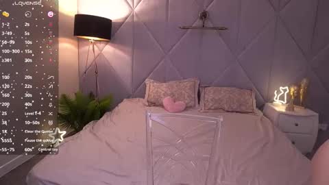 Snapshot of vinnasky chatting on November 25, 2025, 7:41 am Milla online show from November 25, 2025, 7:41 am