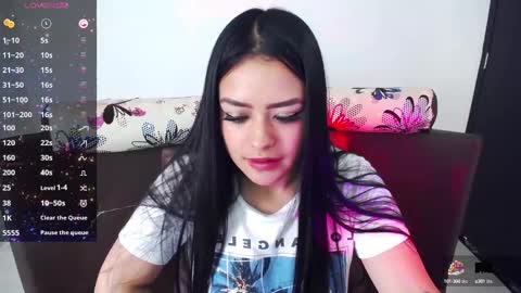 Snapshot of vio_let_ chatting on March 10, 2025, 7:07 pm Daniela online show from March 10, 2025, 7:07 pm