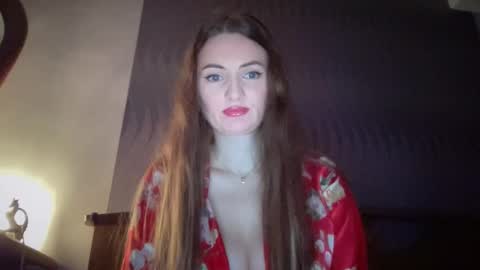 Snapshot of viola_1 chatting on November 12, 2025, 2:01 am Funny girl online show from November 12, 2025, 2:01 am