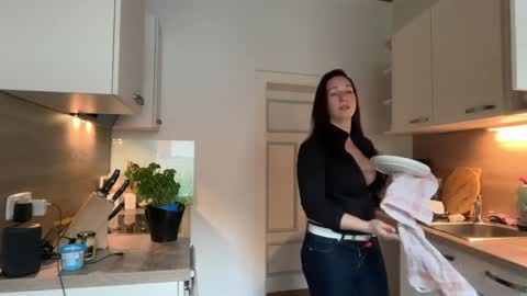 Vio online show from March 14, 2026, 9:26 am