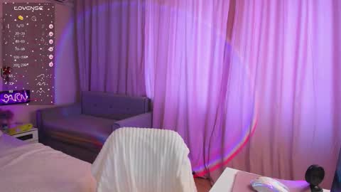 Snapshot of violarivera chatting on February 24, 2026, 8:01 am violarivera online show from February 24, 2026, 8:01 am