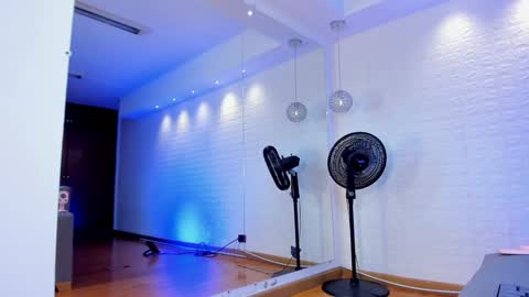 Snapshot of violeet_scott chatting on January 21, 2025, 1:43 pm Violett Everyday From 0530 to 1430 Col Time online show from January 21, 2025, 1:43 pm