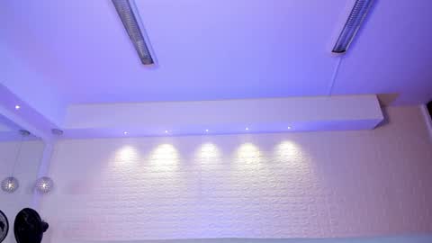 Snapshot of violeet_scott chatting on January 30, 2025, 5:06 pm Violett Everyday From 0530 to 1430 Col Time online show from January 30, 2025, 5:06 pm