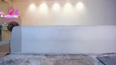 Snapshot of violeet_scott chatting on February 26, 2025, 1:52 pm Violett Everyday From 0530 to 1430 Col Time online show from February 26, 2025, 1:52 pm