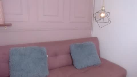 Snapshot of violet_2003 chatting on March 31, 2026, 2:06 pm V I O L E T online show from March 31, 2026, 2:06 pm