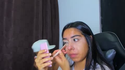 Violet and Myers online show from February 21, 2026, 11:17 pm