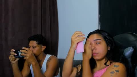 Violet and Myers online show from March 25, 2026, 6:25 pm