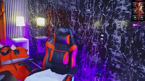 Violet online show from March 19, 2026, 3:27 pm