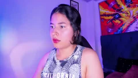 Snapshot of violet_blaze chatting on September 30, 2025, 10:09 am online show from September 30, 2025, 10:09 am