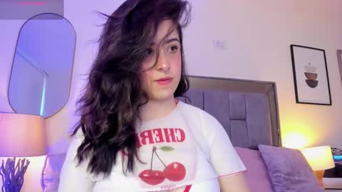 Violet Nova online show from February 9, 2026, 12:20 pm