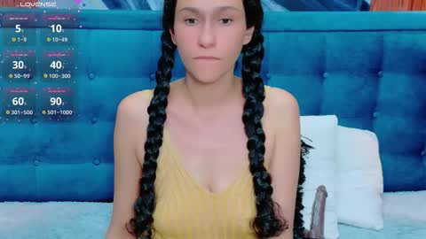 Violeta  online show from February 26, 2026, 2:43 am