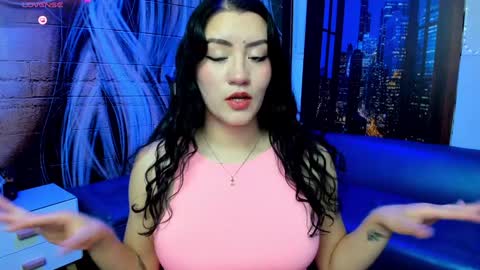 Snapshot of violeta_diazz chatting on January 8, 2025, 9:12 pm online show from January 8, 2025, 9:12 pm