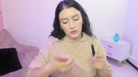 Snapshot of violeta_diazz chatting on September 25, 2025, 9:18 pm online show from September 25, 2025, 9:18 pm