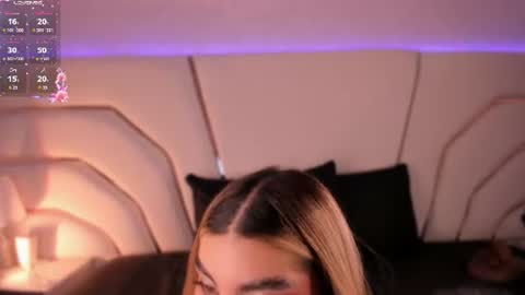 violeta_marquez online show from July 4, 2026, 11:38 am