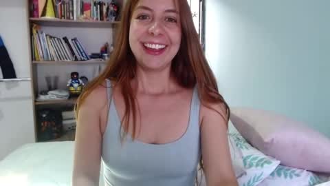 Snapshot of violeta_peter69 chatting on October 19, 2025, 7:47 pm Violeta Peter online show from October 19, 2025, 7:47 pm
