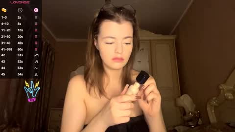 Snapshot of violetamelia chatting on March 17, 2026, 3:59 pm Eva online show from March 17, 2026, 3:59 pm