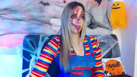 Violeta online show from October 11, 2025, 6:28 pm