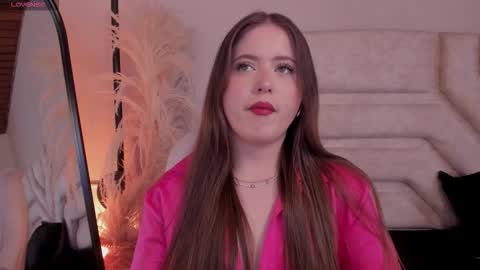 Snapshot of violetcollins_ chatting on October 25, 2025, 7:52 pm Call me Violet online show from October 25, 2025, 7:52 pm