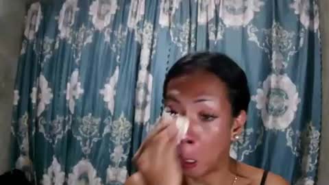 JUVY online show from November 2, 2025, 2:08 pm