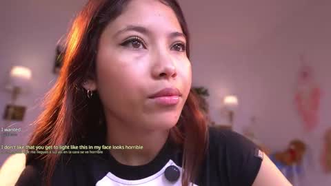 violeth___ online show from October 3, 2025, 11:07 am