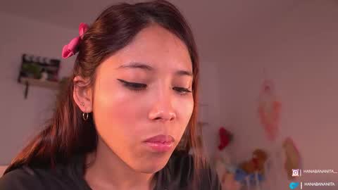 violeth___ online show from October 16, 2025, 11:33 am