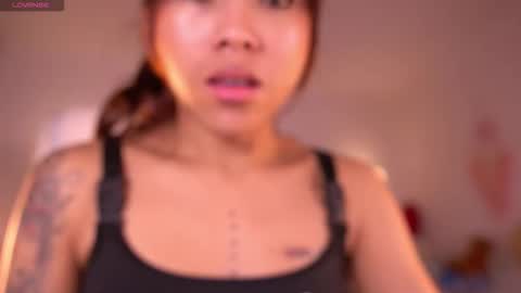 violeth___ online show from October 28, 2025, 11:25 am