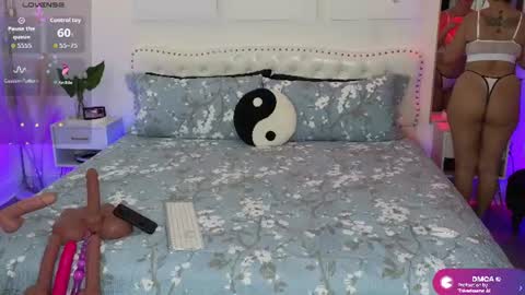 VioletBaby online show from June 18, 2026, 4:22 pm