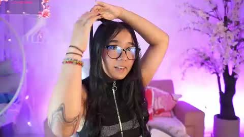 Snapshot of violetjonesx chatting on July 24, 2026, 11:41 am violetjonesx online show from July 24, 2026, 11:41 am